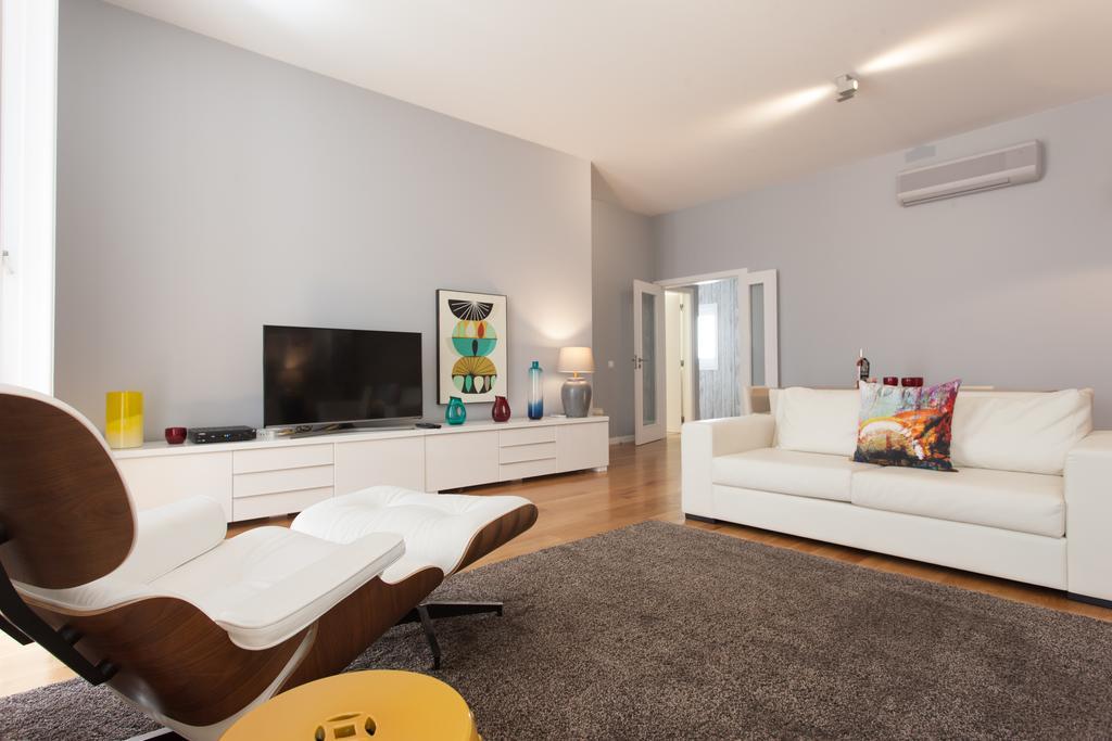 Flh Baixa World Flat Appartamento Lisbona Esterno foto